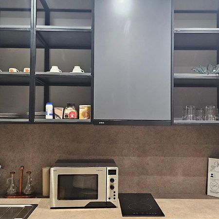 Tam Serviced Studio Apartments Next To Blloku Tirana Exterior photo