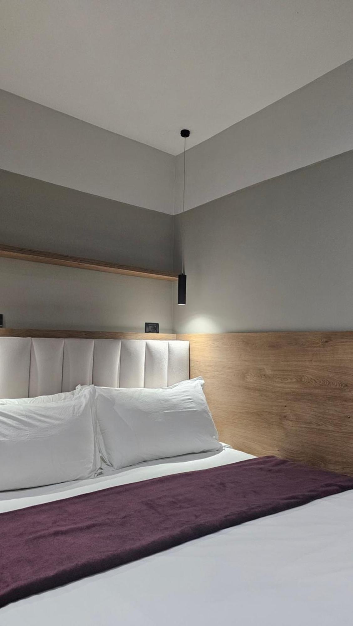 Tam Serviced Studio Apartments Next To Blloku Tirana Exterior photo