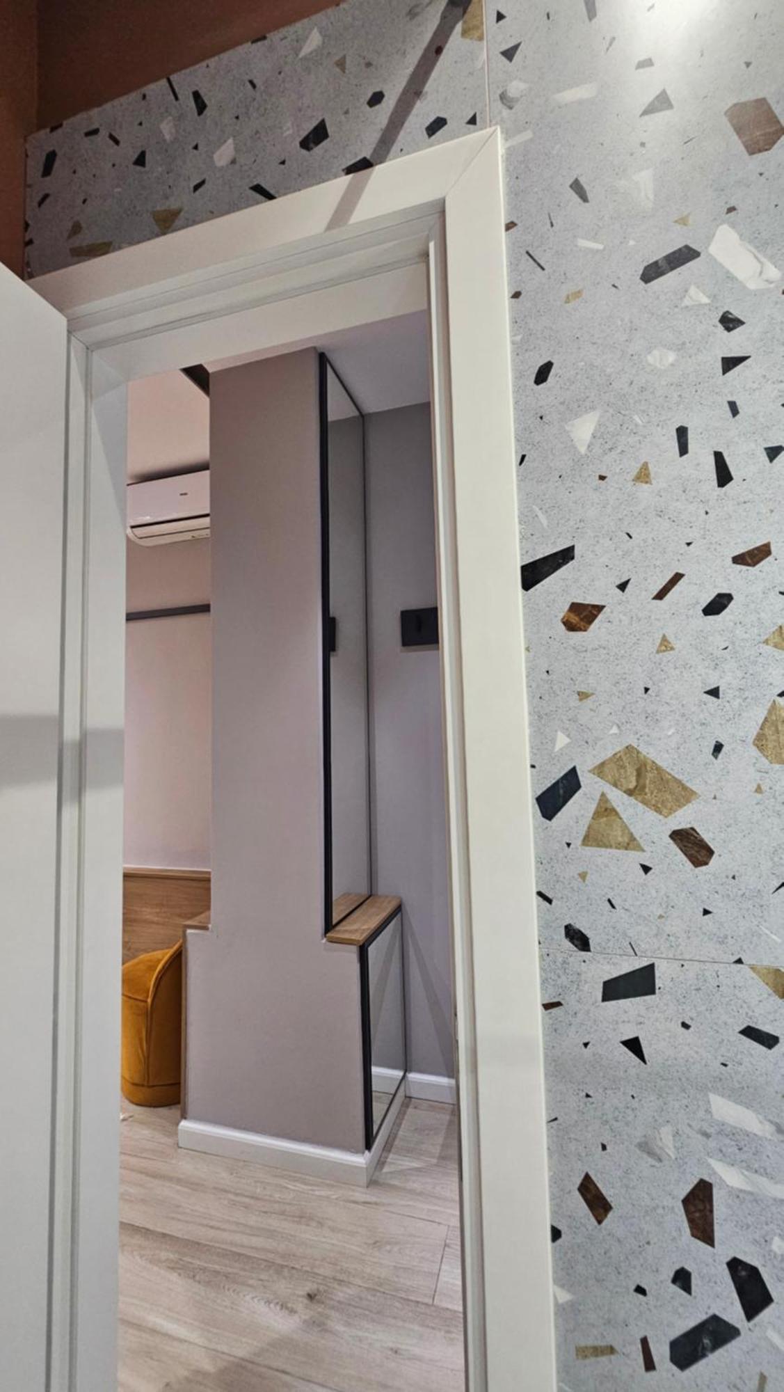 Tam Serviced Studio Apartments Next To Blloku Tirana Exterior photo
