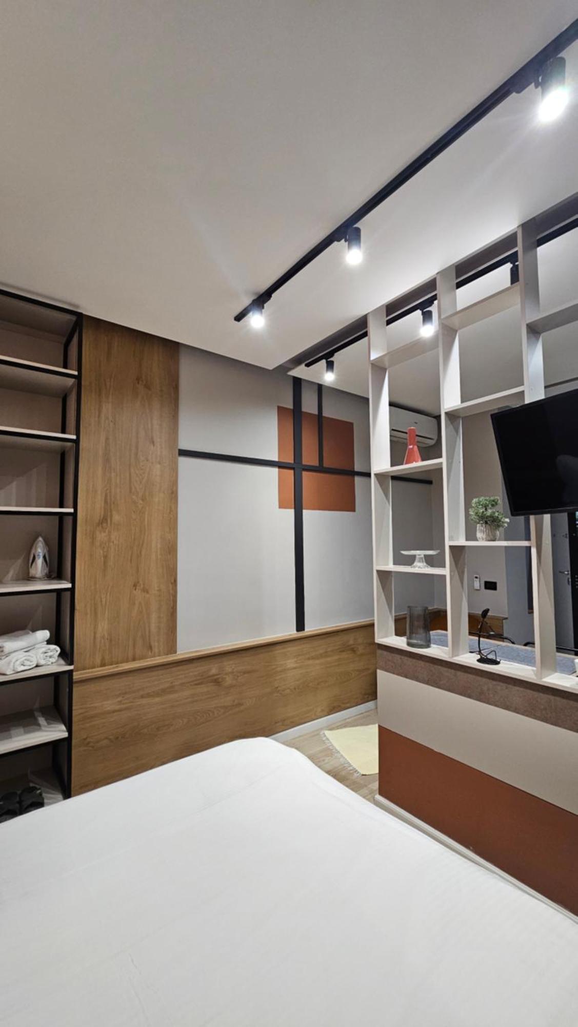 Tam Serviced Studio Apartments Next To Blloku Tirana Exterior photo