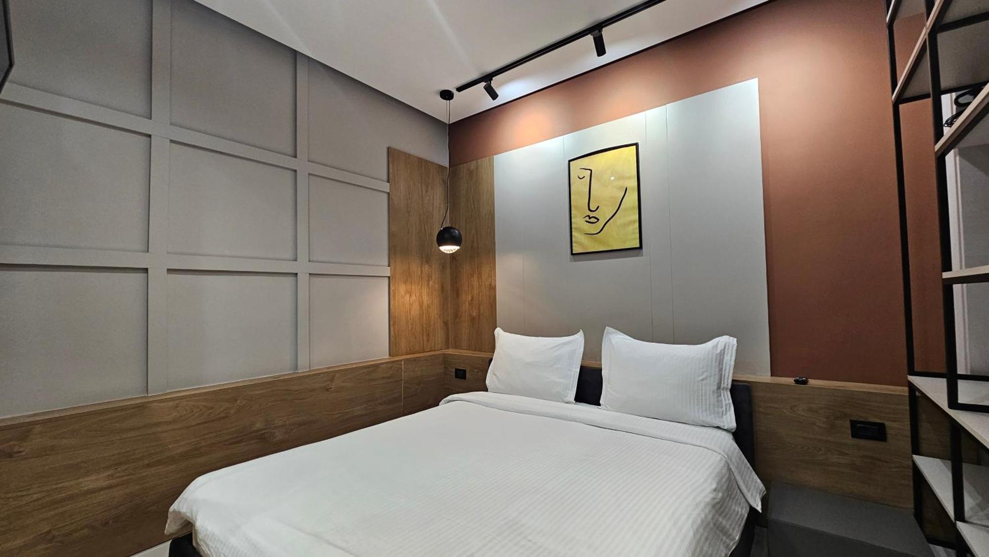 Tam Serviced Studio Apartments Next To Blloku Tirana Exterior photo