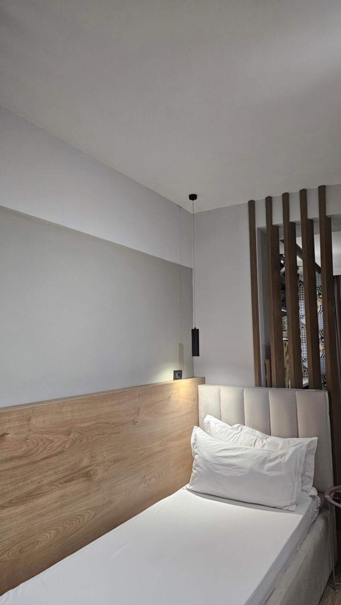 Tam Serviced Studio Apartments Next To Blloku Tirana Exterior photo