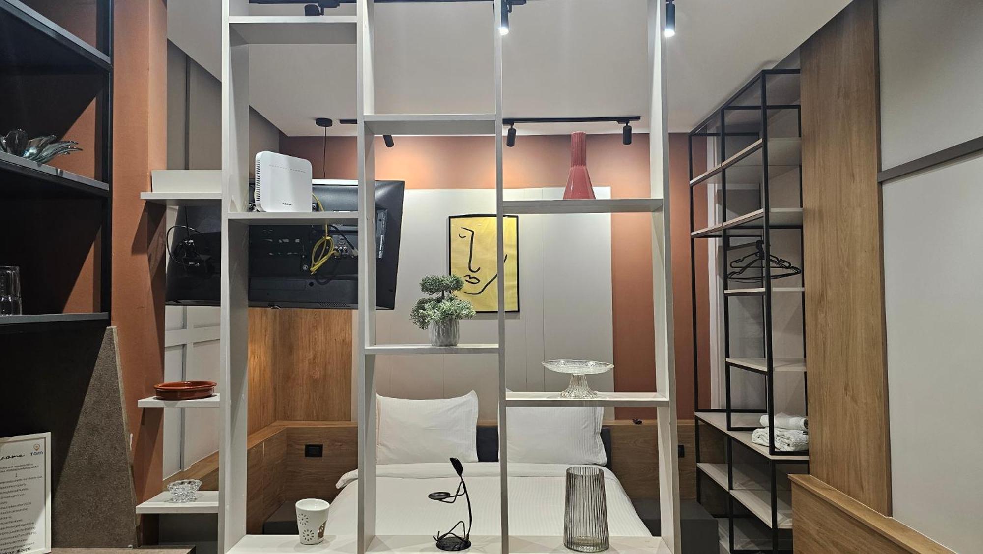 Tam Serviced Studio Apartments Next To Blloku Tirana Exterior photo