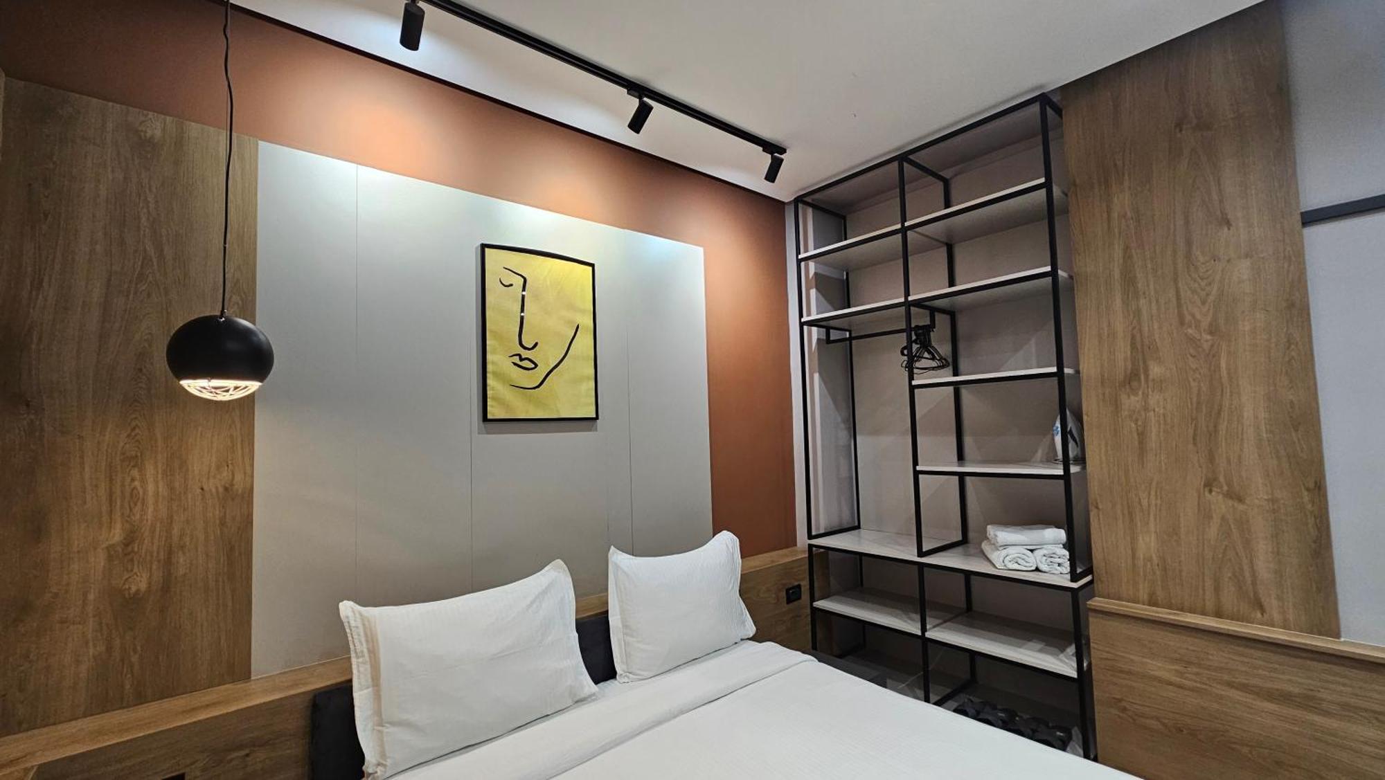 Tam Serviced Studio Apartments Next To Blloku Tirana Exterior photo